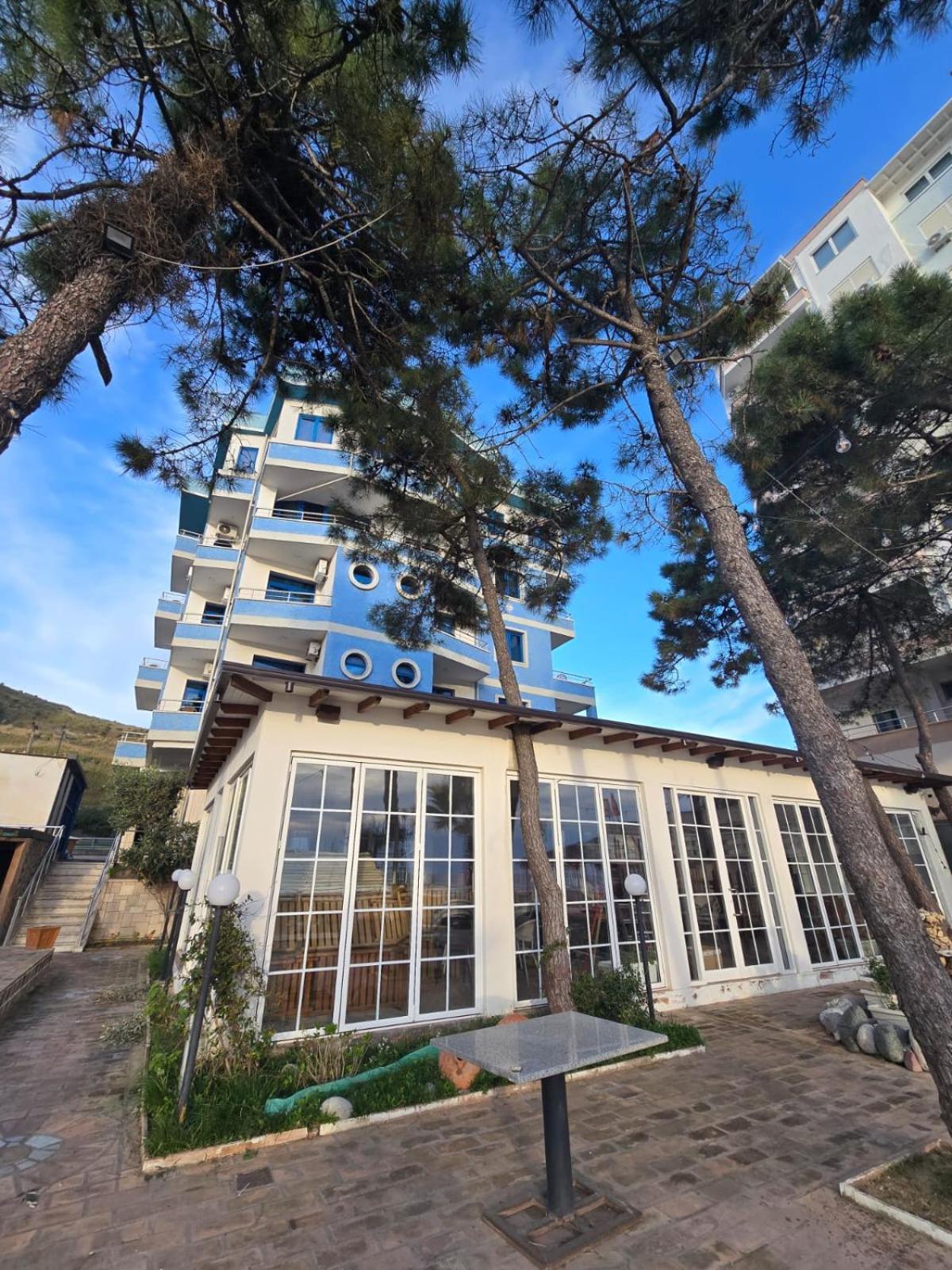 Blue Amr Hotel Shkallnur Luaran gambar