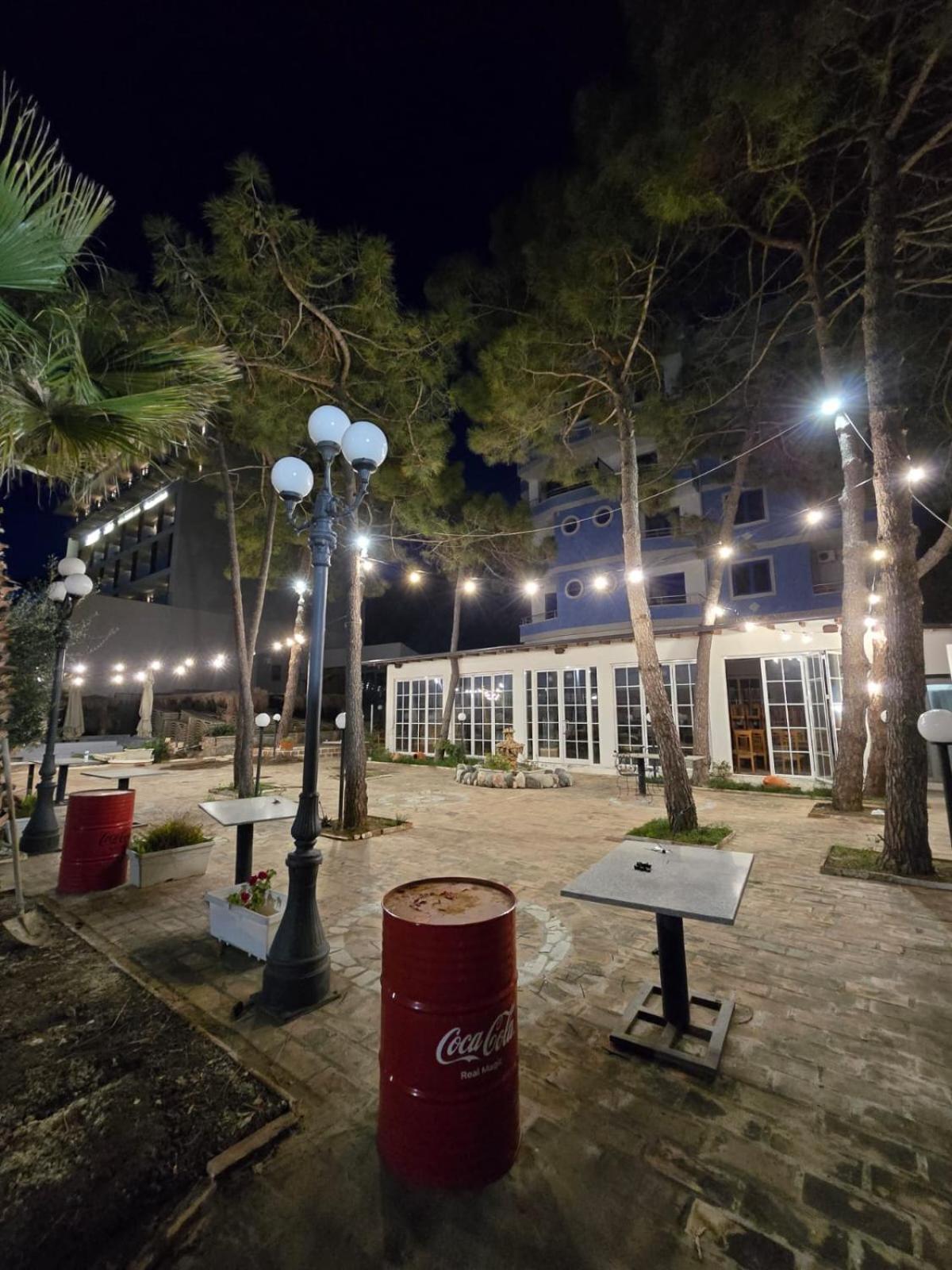 Blue Amr Hotel Shkallnur Luaran gambar